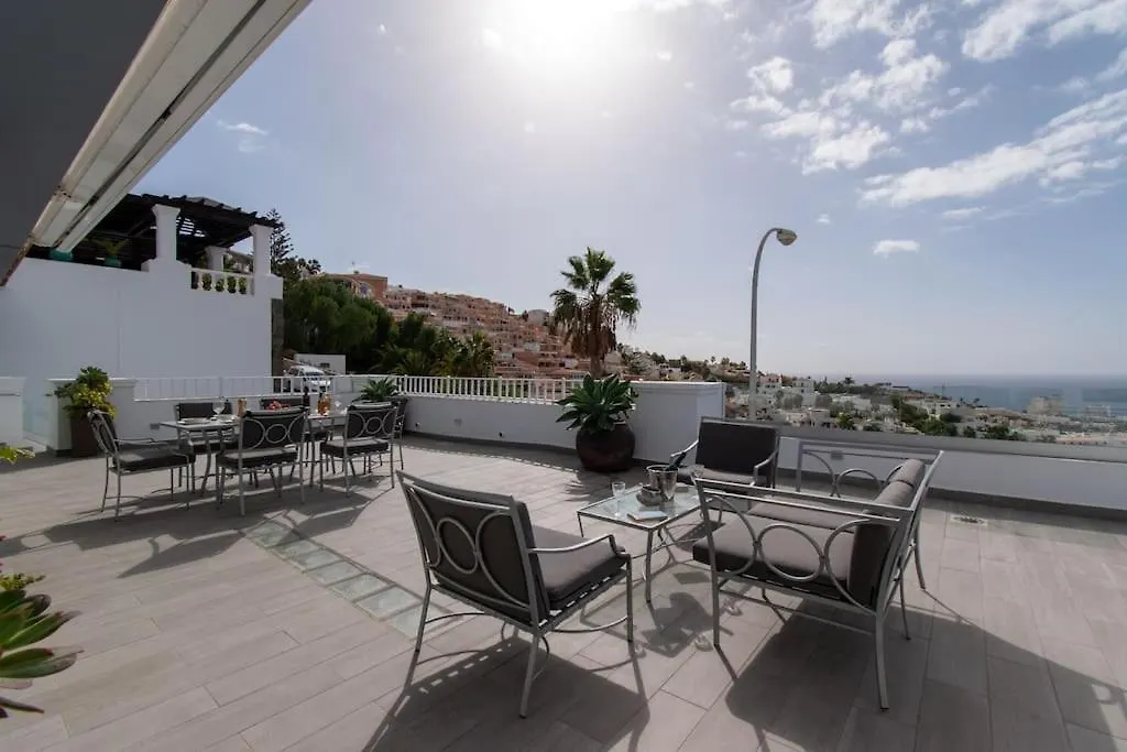 Villa Skylight. Wonderful 6 Bedroom Villa. 아데제 0*,  스페인